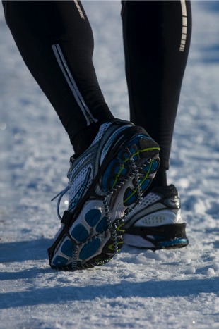 yaktrax20_02.jpeg